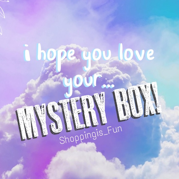 25 piece BULK LOT Labor Day Clear Out! ⚡️📦 Mystery Box for Women, Men, etc! - Picture 7 of 8